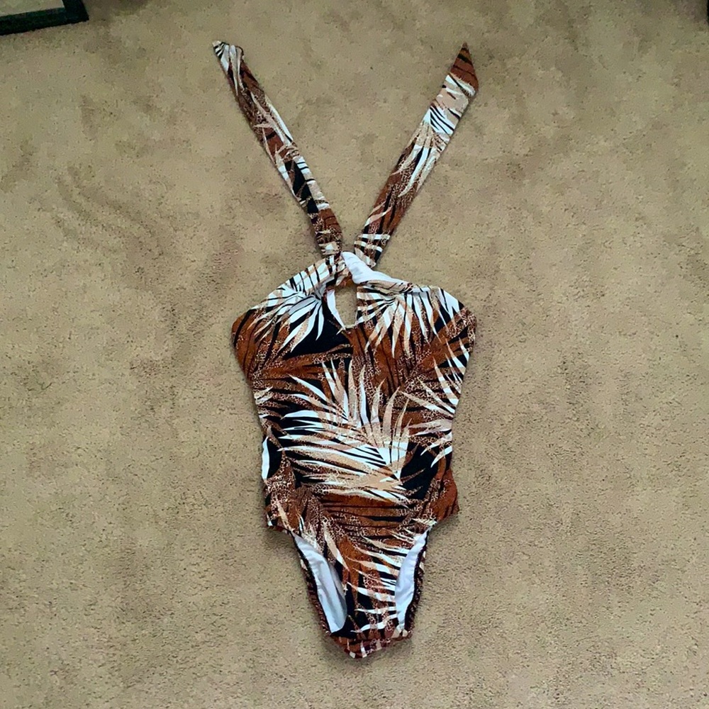 Venus full bathing suit